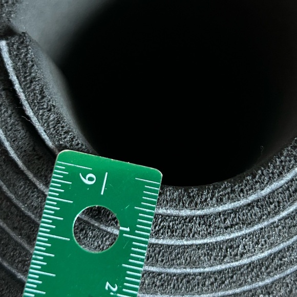 💕 🧘‍♀️ Lululemon yoga mat 🧘‍♀️ 💕 - Picture 3 of 3